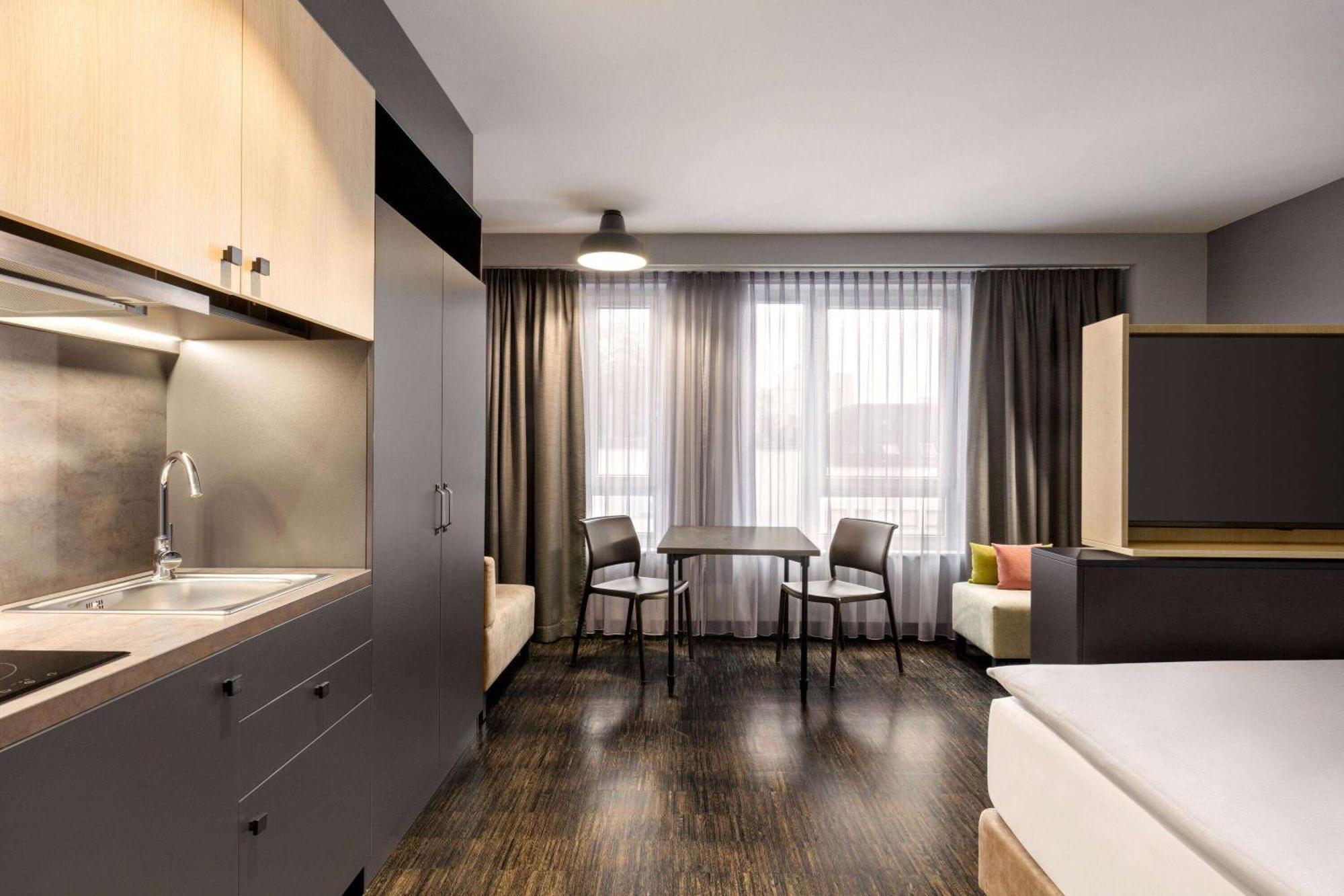 Vienna House Easy By Wyndham Bremen City Apartments Exterior foto